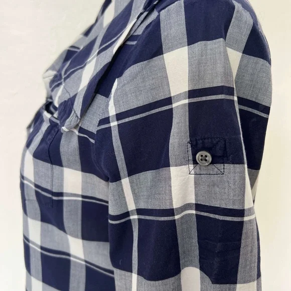 UNIQUE! Banana Republic Short Sleeved Blue Plaid Cotton Button Up Shirt - Picture 7 of 10
